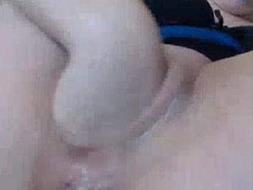Hot webcam girl purple dildo pussy and fisting