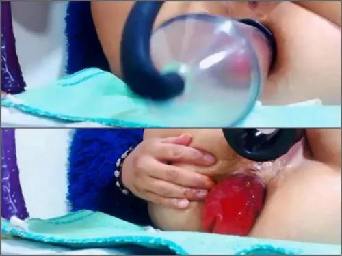 Webcam – Perverted fatty latina pump her shocking size anal prolapse