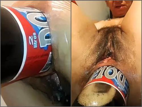 Bottle insertion – Sexy latina MILF gets colossal plastic bottle deep in wet asshole