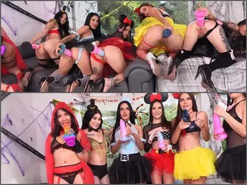 Luana Honey – Alexa Lewis, Michelle Anderson, Luana Honey and GFs Halloween porn