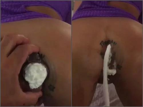 Butt plug – Pureanimalistic whipped cream in ass with tunnel butt plug