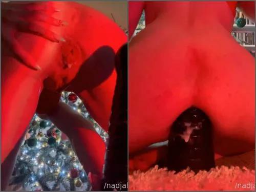 Dildo porn – BBC dildo fully penetration in asshole dirty pornstar Nadja Katz for Christmas